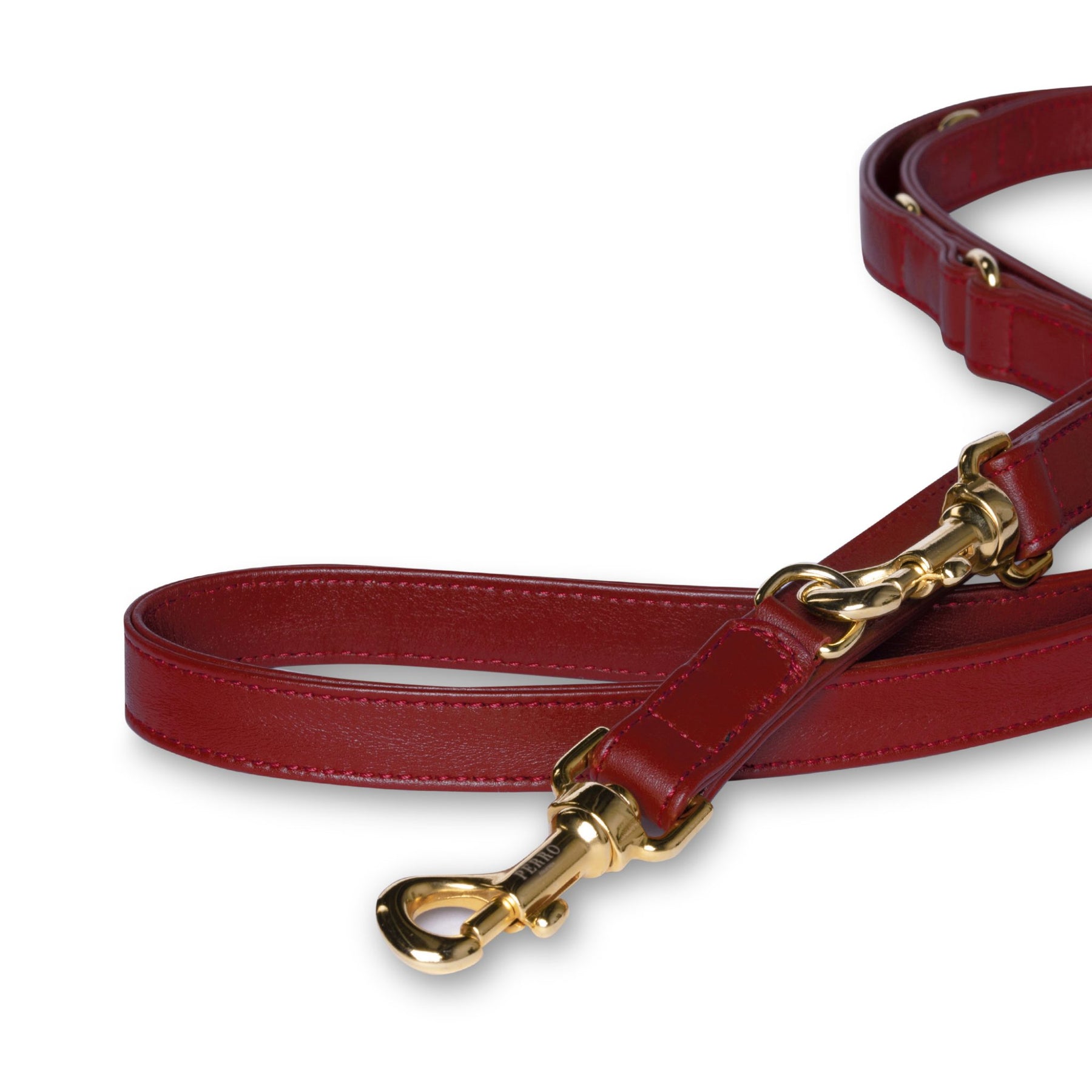 scarlet long leash close up